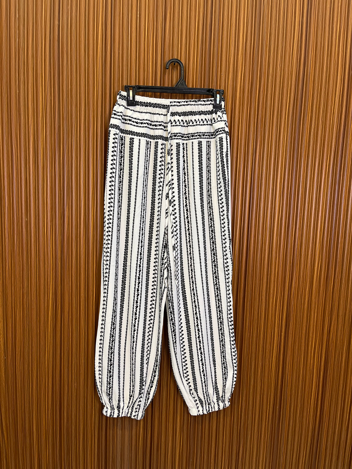 Waist 24 Length 39 Western Womens Trouser