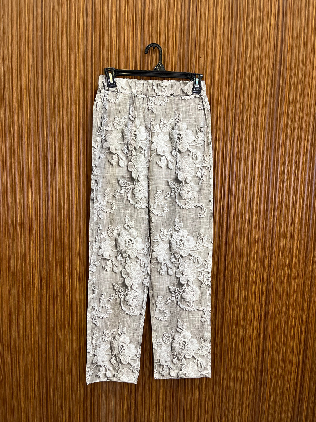 Waist 26 Length 37 | Western Womens Trouser
