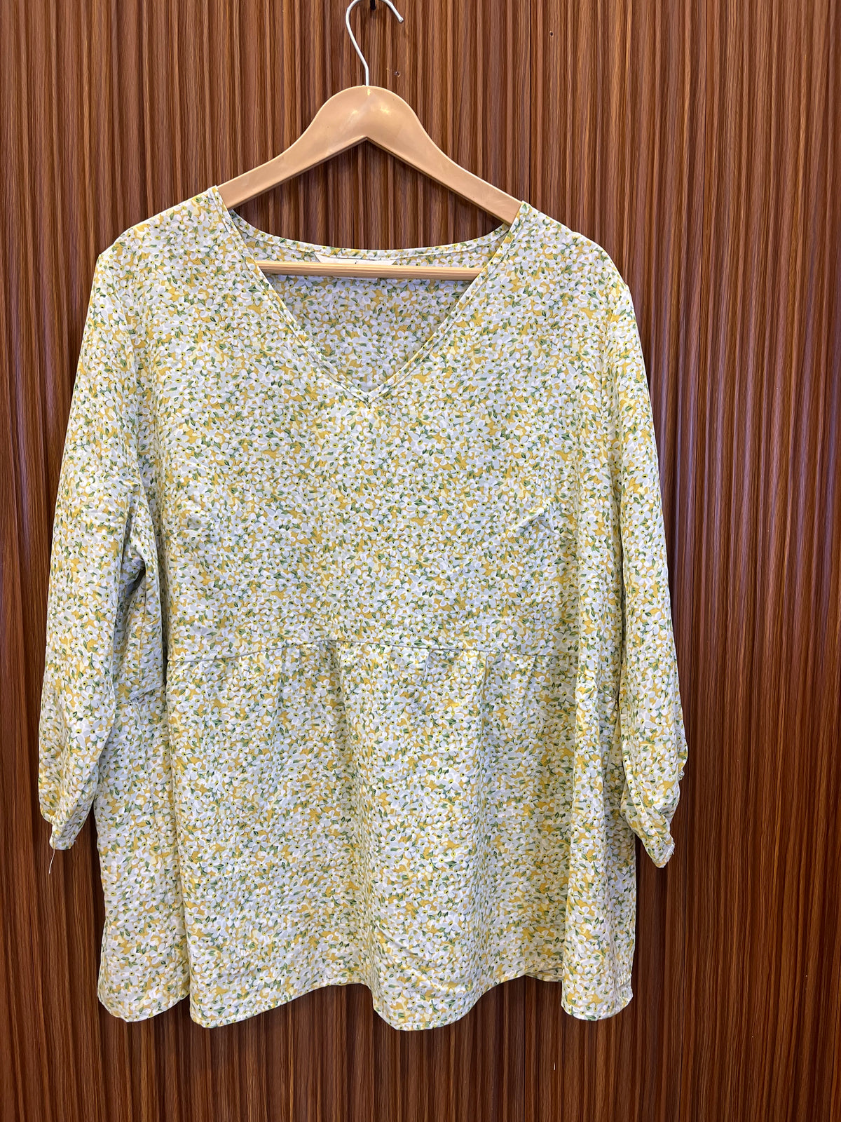 Chest 22 Length 26 |  Western branded Women's Full Sleeve Top