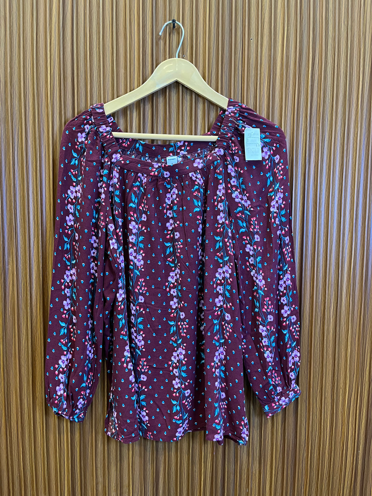 Chest 21  Length 24 to 25 |  Western branded Women's Full Sleeve Top