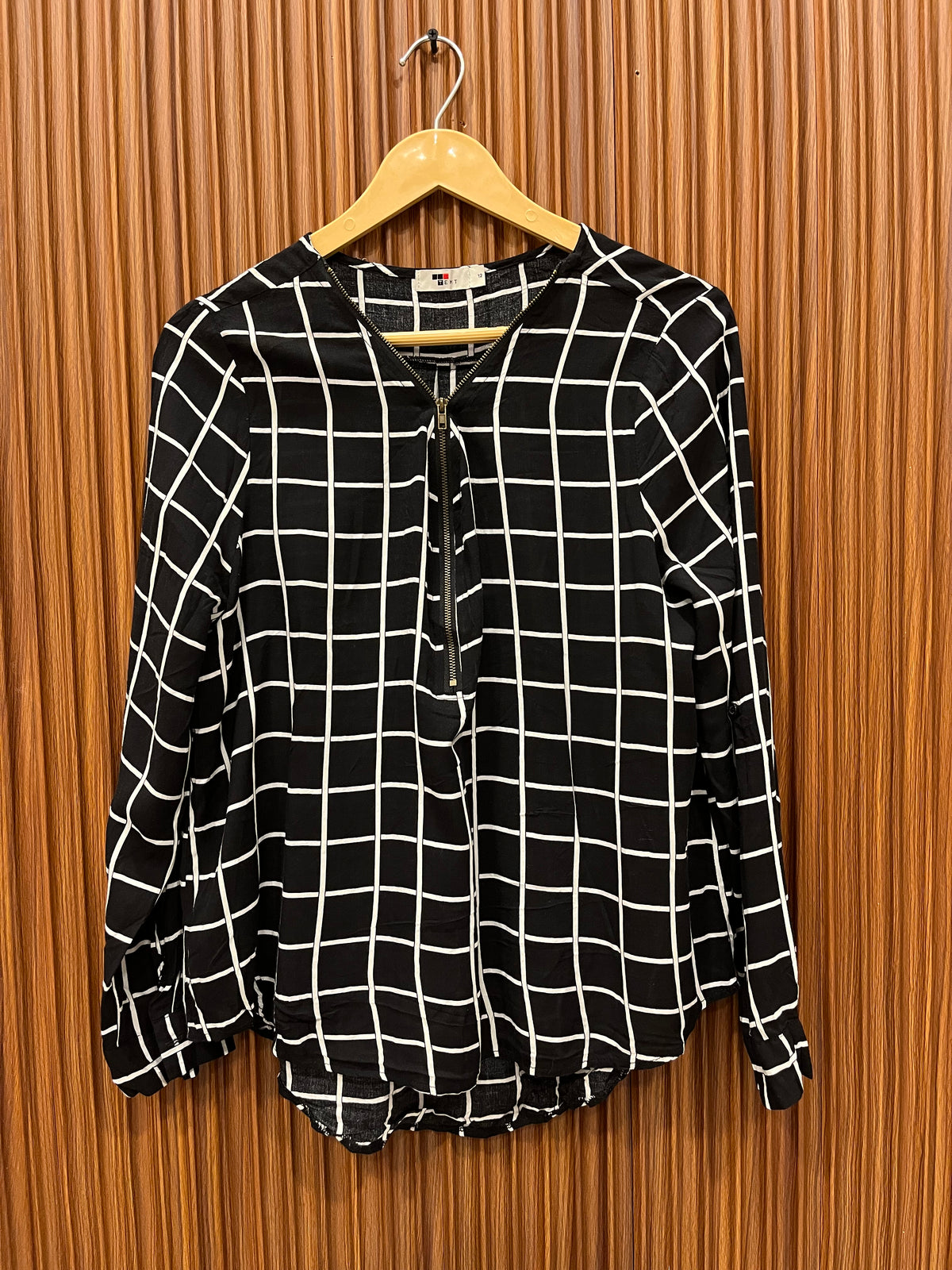 chest 40 Length 24 |  Western branded Women's Full Sleeve Top