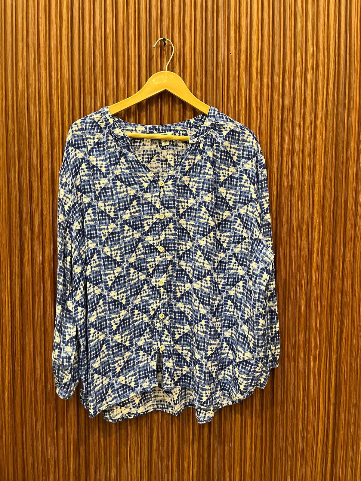 Chest 23 Length 26 |  Western branded Women's Full Sleeve Top