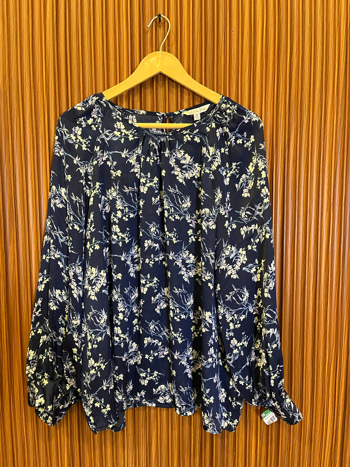 Chest 27 Length 26 |  Western branded Women's Full Sleeve Top