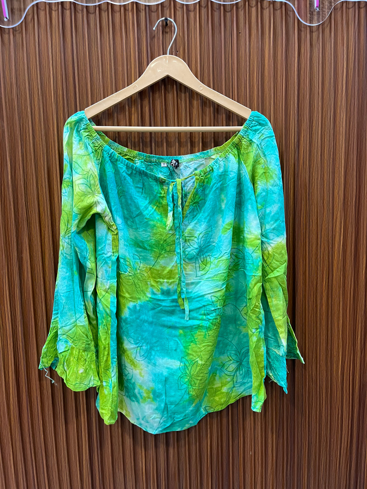 Chest 20 Length 25   Western branded Women's Full Sleeve Top