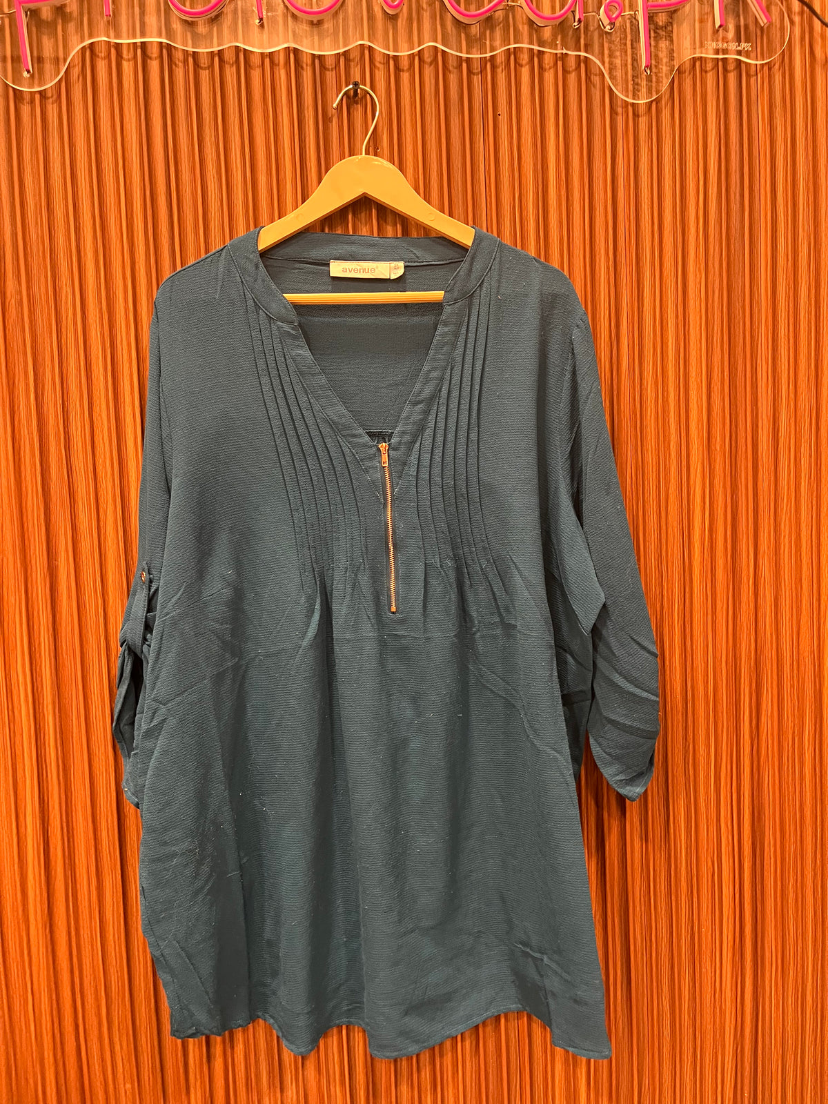 Chest 26 Length 32 | western long tops