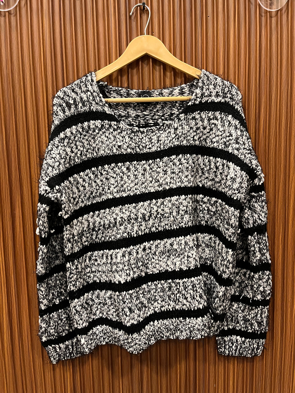Chest 22 Length 25 | Western Branded Womens Sweater