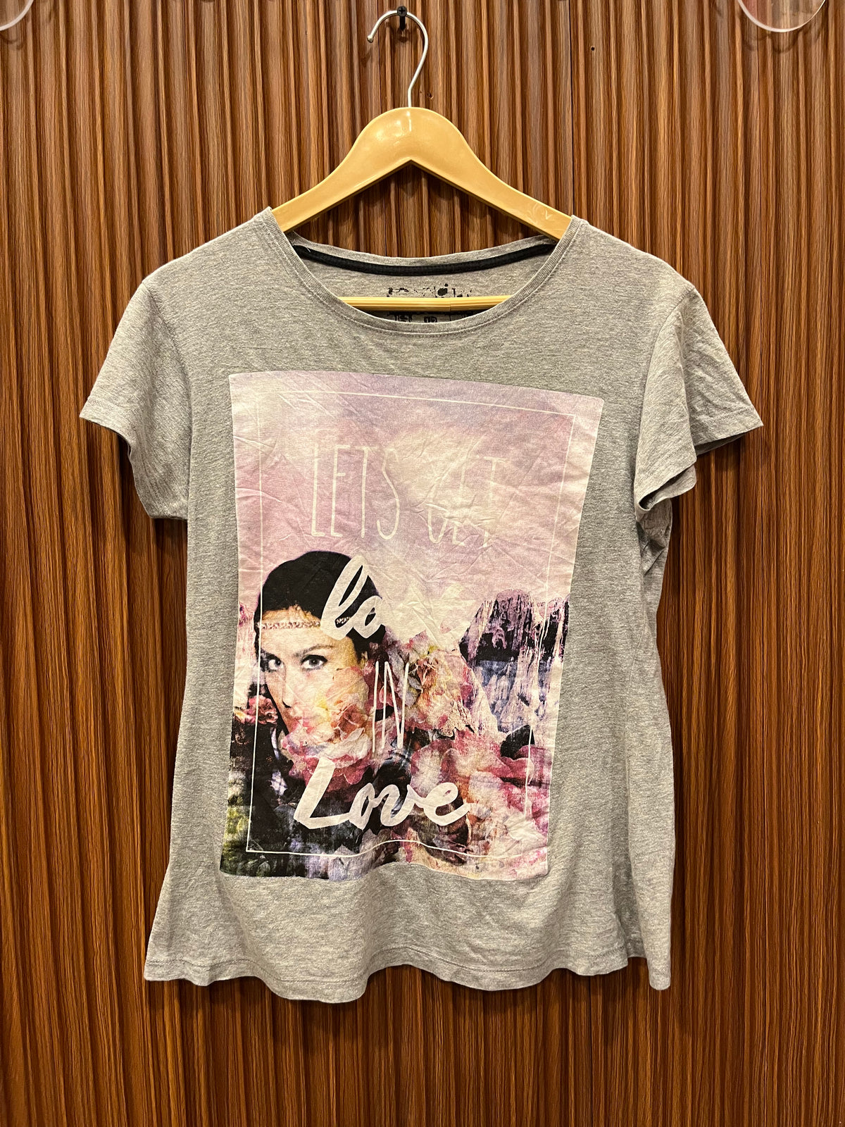 Chest 17 Length 23 | Branded Women T Shirt