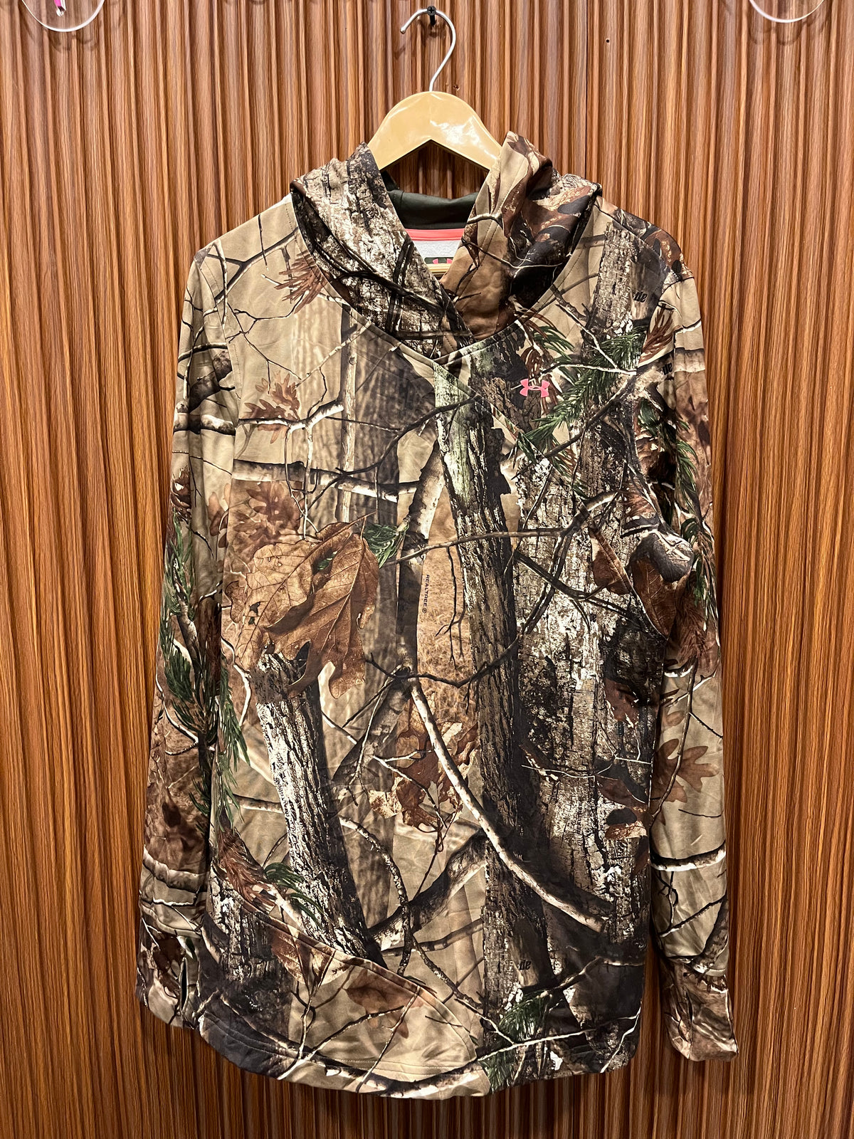 Chest 20 Length 28 | western woman branded hoodie