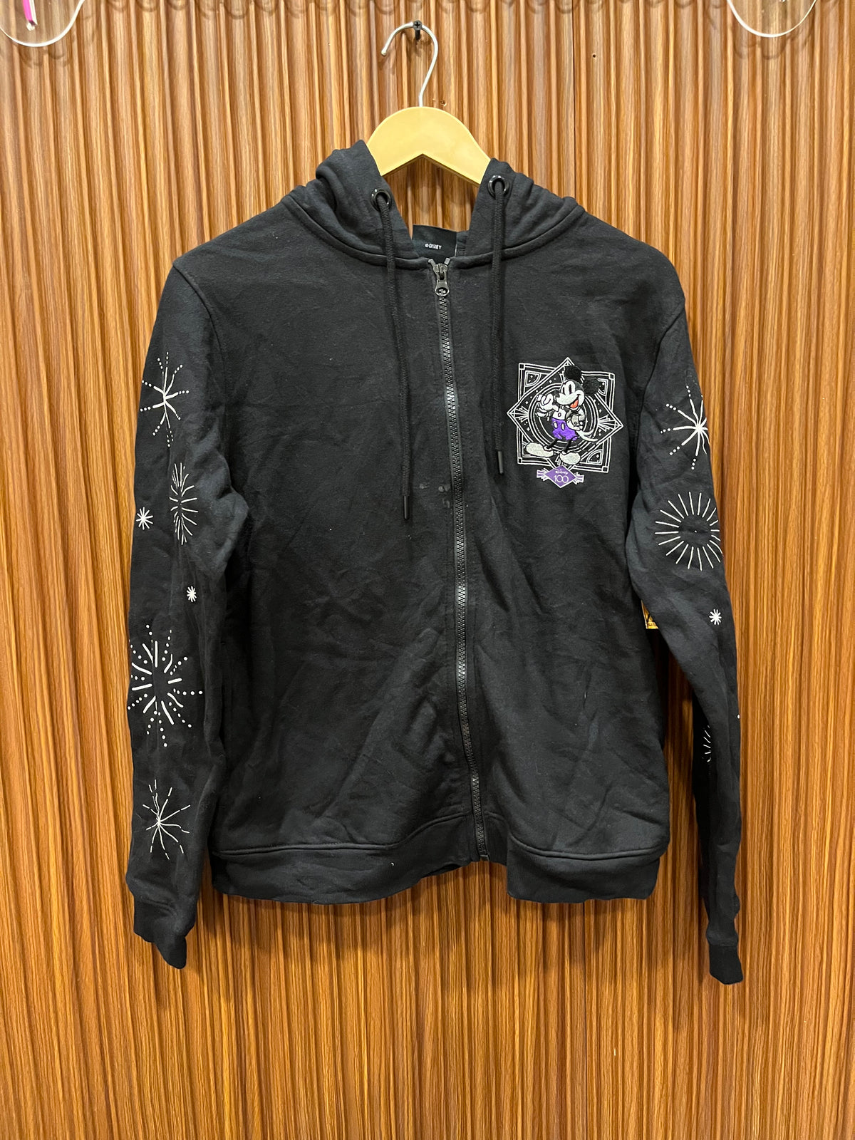 Chest 18 Length 22 | western woman branded hoodie