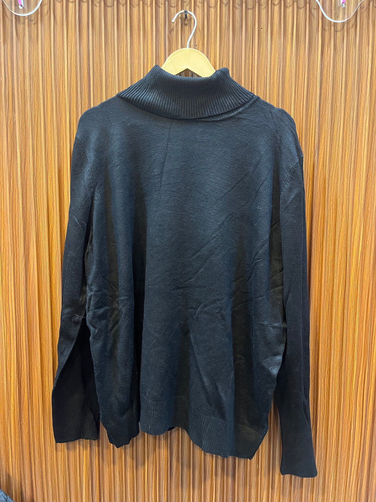 Chest 24 Length 27 | branded woman high neck