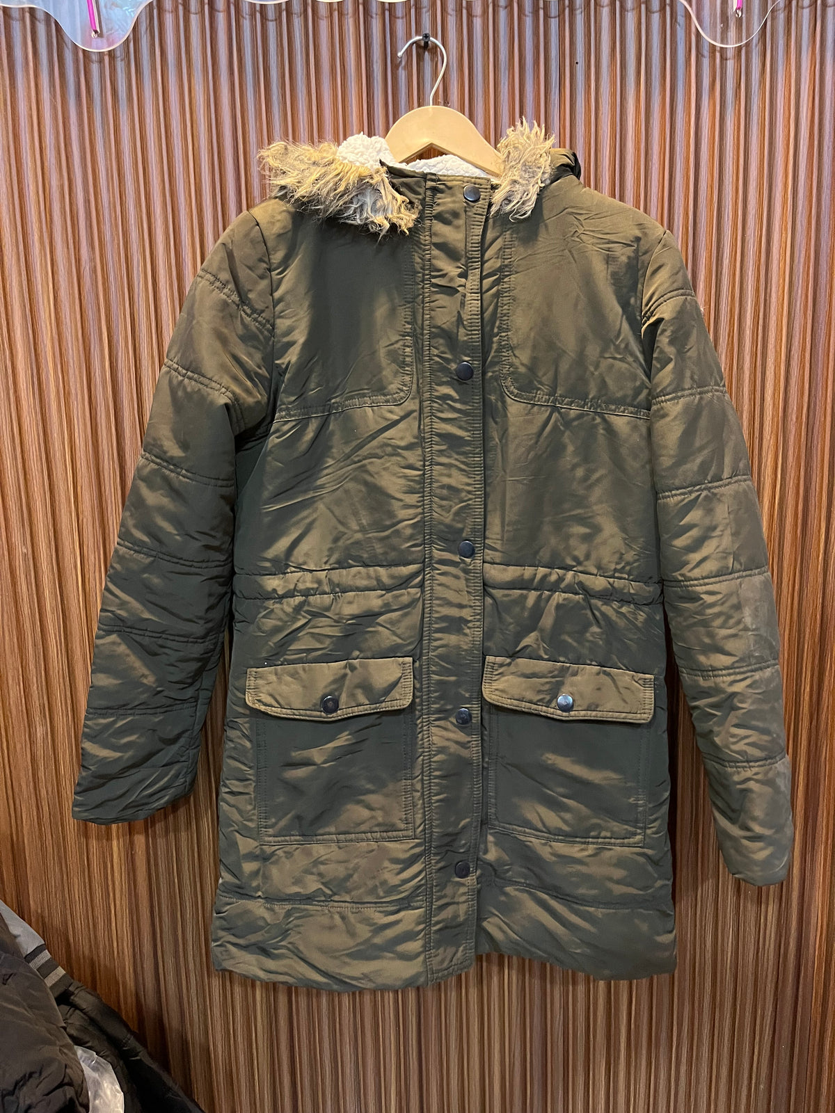 Chest 19 Length 30 | woman branded bumper jacket