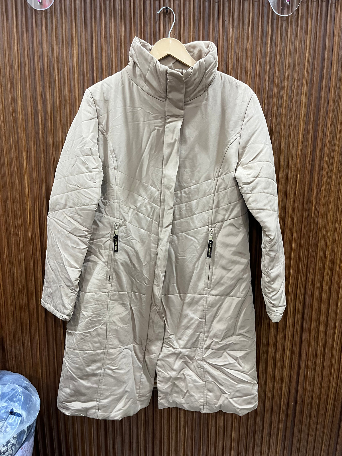 Chest 19 Length 37 | woman branded bumper jacket