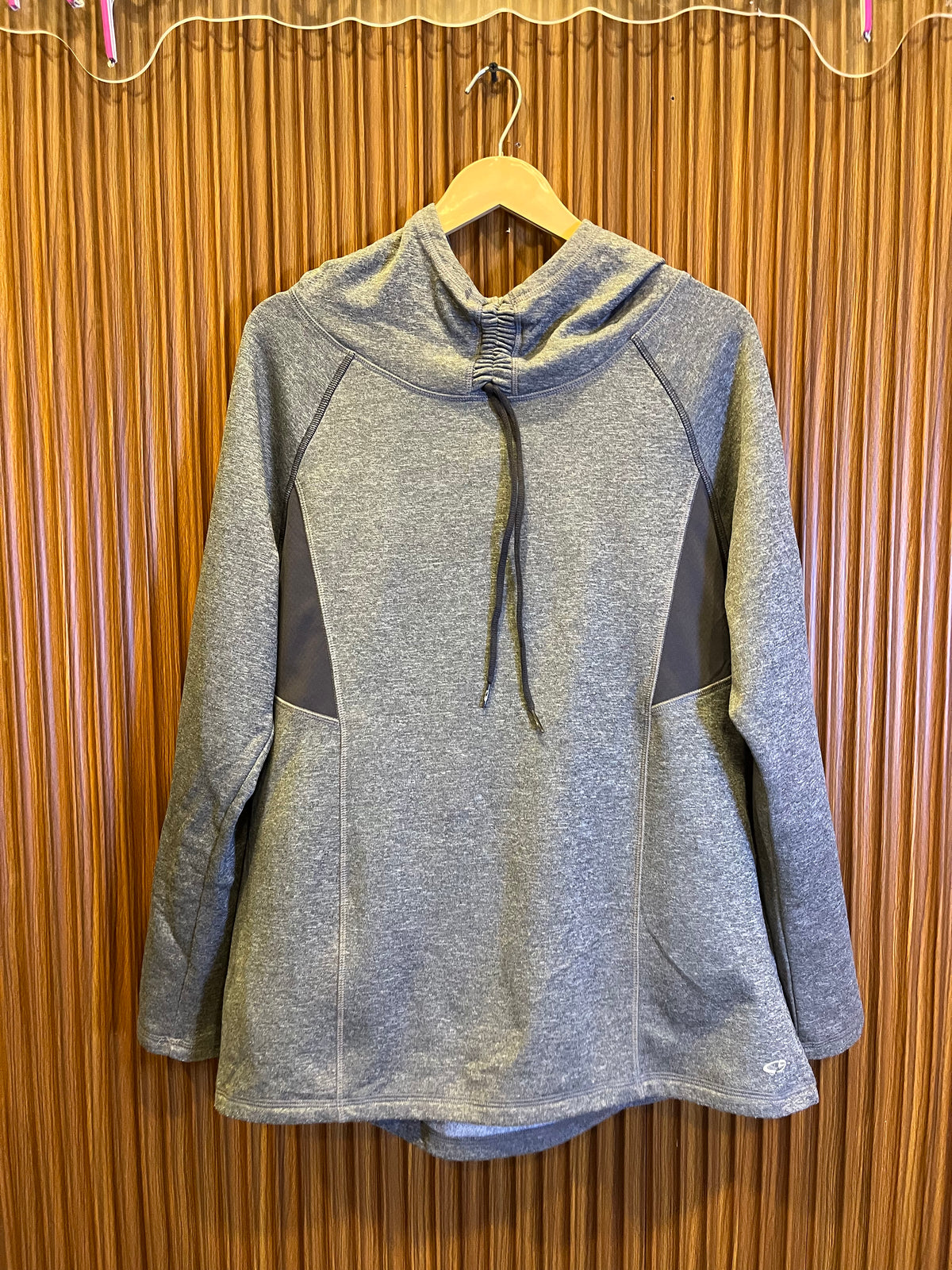 Chest 21 Length 29 | western woman branded hoodie