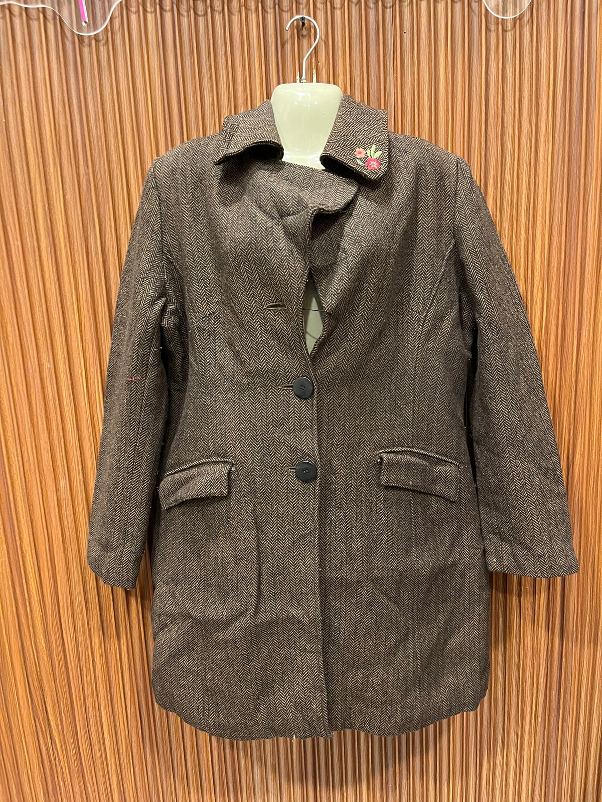 Chest 22 Length 35 | branded woman long coat